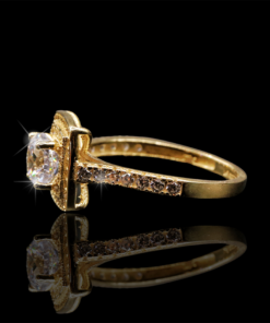 Anillo solitario, montura princesa con incrustación de zirconia milimétrica, oro 10K2