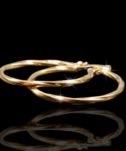 Arete tubular diamantado, oro 10K