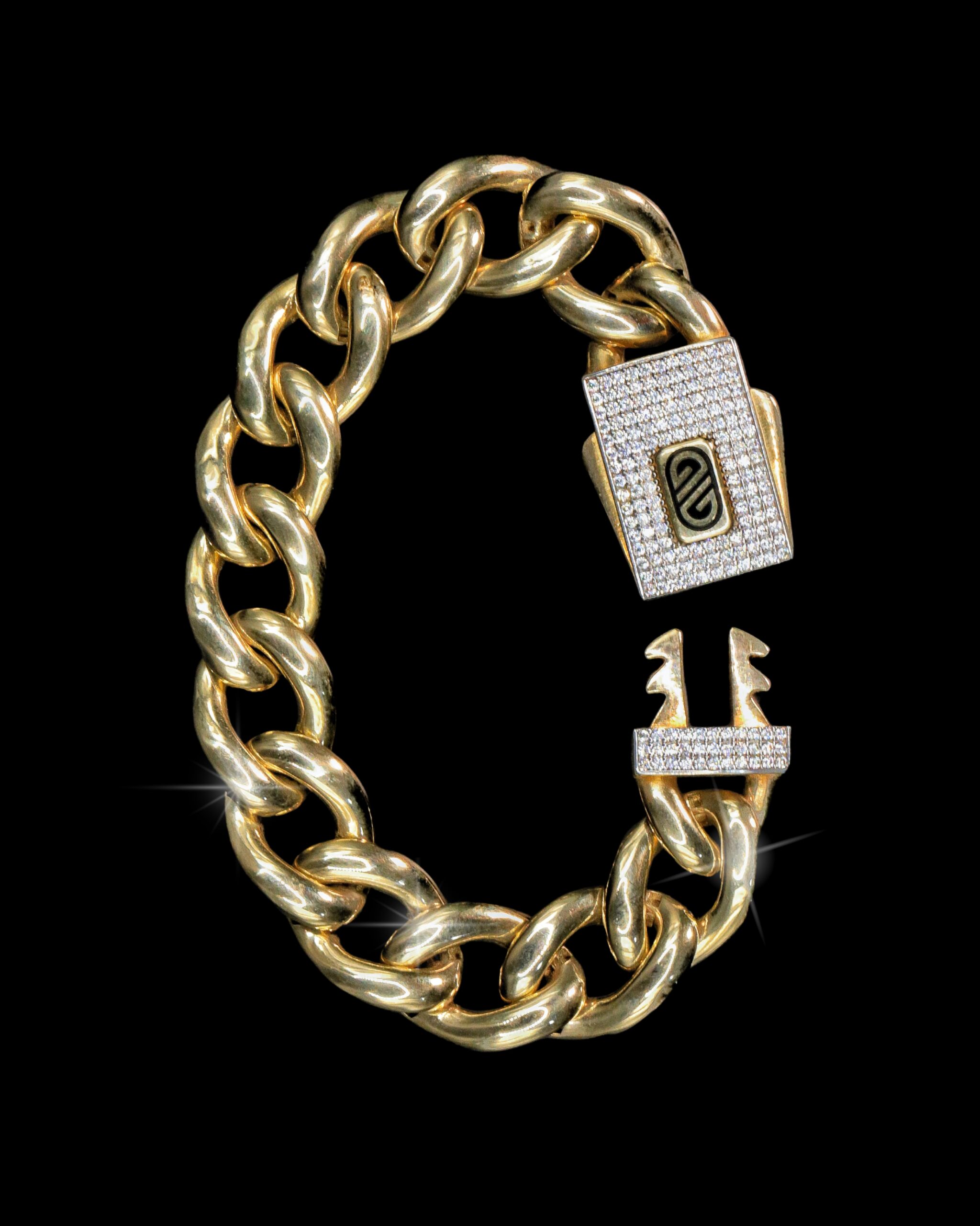 Pulso cubano con zirconia en el broche en oro italiano 10K